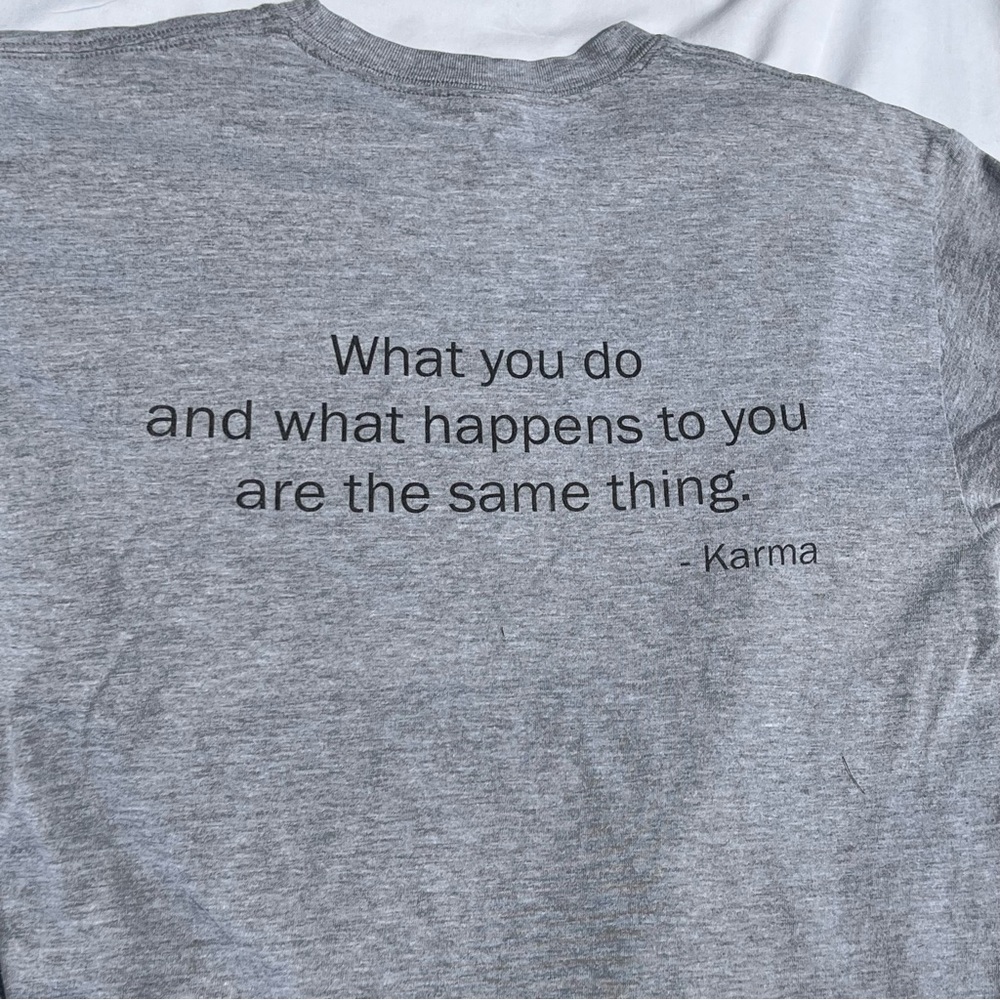 Vintage Hanes Beefy " Karma" tshirt y2k Style - Picture 4 of 4